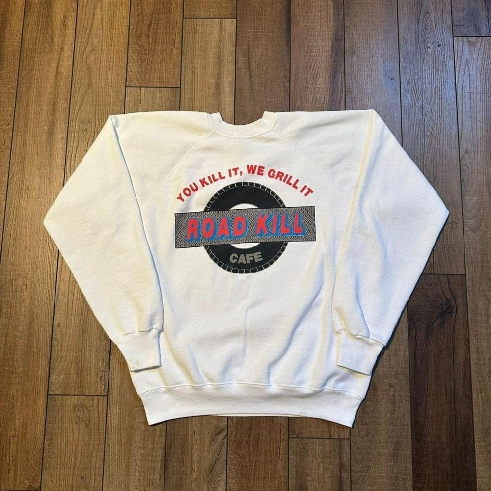 Vintage Funny Vulgar Road Kill Cafe White Crewneck Sweatshirt size Large